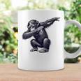 サングラスをかけたダブダンスを踊るチンパンジー猿 コーヒーマグ ギフトのアイデア
