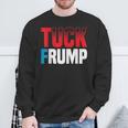 Tuck Frump 面白いアンチトランプデザイン。 スウェットシャツ 高齢者への贈り物