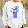トランペットとペットの猫を弾く スウェットシャツ 彼への贈り物