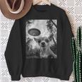 Alien Ufo Meme Chihuahua エイリアン Ufo ミーム チワワ スウェットシャツ 年配の女性への贈り物