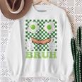 Bruh Green Face Eggs And Bacon Ham 朝食 聖パトリックズ スウェットシャツ 年配の女性への贈り物