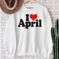 I Love Heart April Nameon A スウェットシャツ 年配の女性への贈り物
