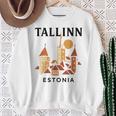 タリン エストニア 中世 旧市街 ヴィンテージ レトロ エストニア スウェットシャツ 年配の女性への贈り物