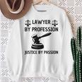 弁護士 法律 格言 法学者 デザイン 弁護士 スウェットシャツ 年配の女性への贈り物