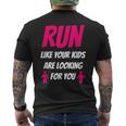 Family New Dad Run Commeios Enfantsous Cherchaient T-shirt imprimé au dos