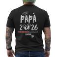 Papà 2026 Loading Annuncio Gravidanza Uomo Futuro Papà T-shirt da uomo con stampa posteriore