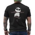 面白いパンダダンシングダンスポーズサングラス メンズTシャツ バックプリント