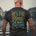 93 Years Of Being Awesome 93歳の誕生日 93歳 メンズTシャツ バックプリント 高齢者への贈り物