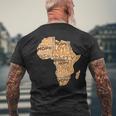 アフリカの平等パターン メラニン 肌色 アフリカ地図 メンズTシャツ バックプリント 高齢者への贈り物