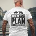 Trade The Plan Not Your Emotions デイトレーダー Trading 株式 証券取引所 メンズTシャツ バックプリント 高齢者への贈り物