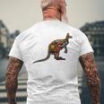 アボリジニアート カンガルー。 メンズTシャツ バックプリント 高齢者への贈り物