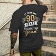 90歳 誕生日 お祝い 90歳 メンズTシャツ バックプリント 彼への贈り物