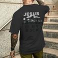 Jesus Is My Rock – Psalm 62 メンズTシャツ バックプリント 彼への贈り物