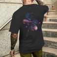 四つ葉のクローバーのシルエット 宇宙 美的 ギャラクシー メンズTシャツ バックプリント 彼への贈り物