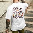 Family Drinking Around The World チェックリスト パスポート メンズTシャツ バックプリント 彼への贈り物
