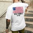 Victory 1776 愛国的 ベッツィー・ロス アメリカ国旗 星13個 メンズTシャツ バックプリント 彼への贈り物