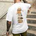 かわいい猫、本好きの猫 メンズTシャツ バックプリント 彼への贈り物