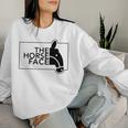 【バックプリント・背中側】ザ・ホース・フェイス The Horse Face 午年 馬 2026 パロディ 長袖tシャツ レディーススウェットシャツ 彼女への贈り物