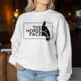 【バックプリント・背中側】ザ・ホース・フェイス The Horse Face 午年 馬 2026 パロディ 長袖tシャツ レディーススウェットシャツ 面白い贈り物