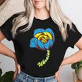 ウクライナ バラの花 旗 フリー ウクライナ応援 ウクライナ レディースTシャツ 彼女への贈り物