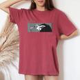 Anime Girl Eyes Japan Culture Japanesead Girl Aesthetic レディースオーバーサイズコンフォートTシャツ Crimson