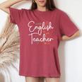 英語教師 文法 クラス 男性 女性 教員 英語教師 レディースオーバーサイズコンフォートTシャツ Crimson