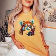 Red Panda サングラスアートワーク レディースオーバーサイズコンフォートTシャツ Mustard