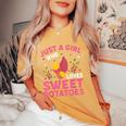 さつまいも好き さつまいもが大好きな女の子 レディースオーバーサイズコンフォートTシャツ Mustard