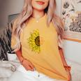 獅子座 ひまわり 花 恋人 7月8月誕生日 レディースオーバーサイズコンフォートTシャツ Mustard