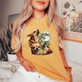 Vintage 90S Chihuahua Howling At The Moon Chihuahua Dog Mom Women's Oversized Comfort T-Shirt Yam