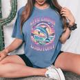 Live Laugh Lobotomy Dolphin Groovy レディースオーバーサイズコンフォートTシャツ Blue Jean