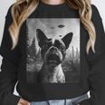 Dog Mom Dad Alien Selfie Boston Terrier UFO For Men Women Women Crewneck Sweatshirt, Mom Gifts, Boston Terrier Dad Gifts, Boston Terrier Mom Gifts, funny design