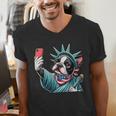 Boston Terrier Selfie Statue Of Liberty 4th Of July American Men's V-Neck T-Shirt, American Boston Terrier Shirts, Boston Terrier 4th Of July Shirts, funny gift