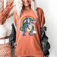 Boston Terrier Riding Dinosaur T-Rex Boys Kids Rainbow Women's Comfort Colors T-Shirt Yam