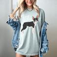 Boston Terrier Dog Mom Woman Women Women's Comfort Colors T-Shirt Bay