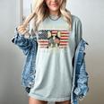Boston Terrier Mom Dog Lovers American Flag 4th Of July Women's Comfort Colors T-Shirt Bay