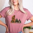 Boston Terrier Bigfoot Dog Walking Dog Mom Dad Kids Women's Heather T-Shirt Heather Mauve
