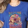 Sedona Arizona Nature Hiking Mountains Outdoors Vintage Women's Heather T-Shirt Heather True Royal