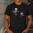 Skeleton Chasing Dog Boston Terrier Halloween Pet Lover Men's Casual T-Shirt Dark Grey