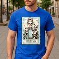 The Boston Terrier Mom Skeleton Spooky Season Halloween Men's Casual T-Shirt Royal Blue