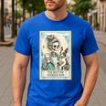 Boston Terrier Mom Skeleton Tarot Card Witch Vibes Dog Mom Men's Casual T-Shirt Royal Blue