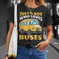 Just A Boy Who Loves Buses バス愛好家 バス愛好家 名言 Tシャツ 彼女への贈り物