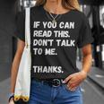 これを読めたら私に話しかけないでください-面白い人が嫌い Tシャツ 彼女への贈り物