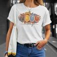 60歳 ヴィンテージ 1966 60歳の誕生日 ワイルドフラワー Tシャツ 彼女への贈り物