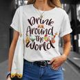 Family Drinking Around The World チェックリスト パスポート Tシャツ 彼女への贈り物