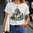 ボスゴリラ ビジネスユーモア アルファなリーダー Tシャツ 彼女への贈り物