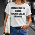 ヴィンテージの退職英語教師、面白い英語教師 Tシャツ 彼女への贈り物