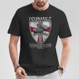 Deusult He Trains My Hands For War Templar Knights Tシャツ 面白い贈り物