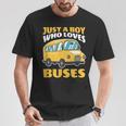 Just A Boy Who Loves Buses バス愛好家 バス愛好家 名言 Tシャツ 面白い贈り物