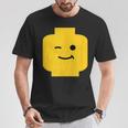 Winking Winky Face ミニフィグ ブリックトイtシャツ Tシャツ 面白い贈り物